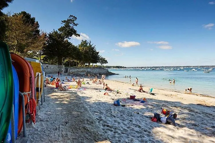 Maisonnette Bretonne Typique Beg Meil Fouesnant Ty Breizh Plage Сasa de vacaciones